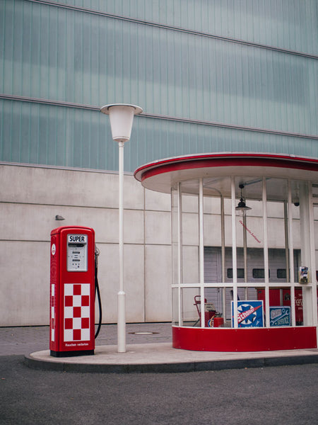 Reproduction Vintage Gas Pumps: Affordable Alternatives to Embrace the Old Petrol Pump Charm