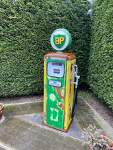 Load image into Gallery viewer, BP-petrol-pump