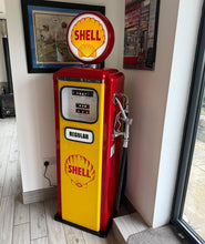 Load image into Gallery viewer, Plain Vintage Petrol Pump